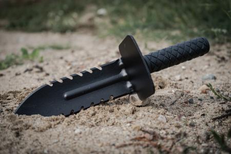 Swagier v1 Knife 1